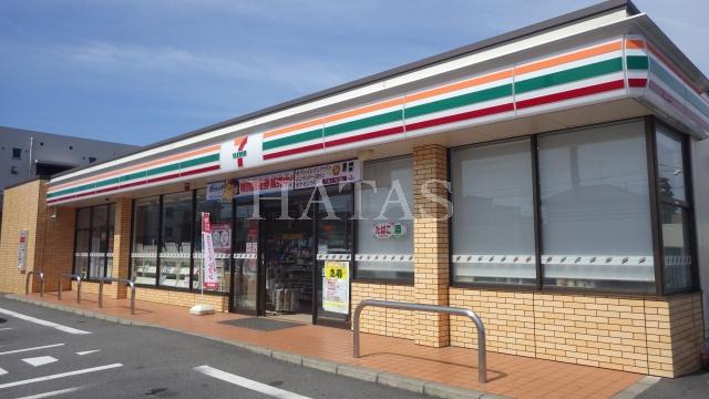 コンビニ　セブン－イレブン　刈谷中手町店（コンビニ）まで107m