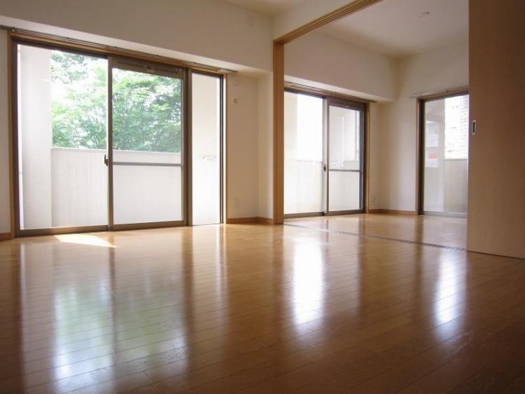 居室・リビング　物件の画像3