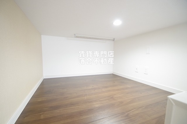 その他部屋・スペース　大型ロフト付き