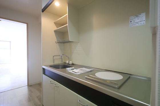 キッチン　※別部屋の写真です