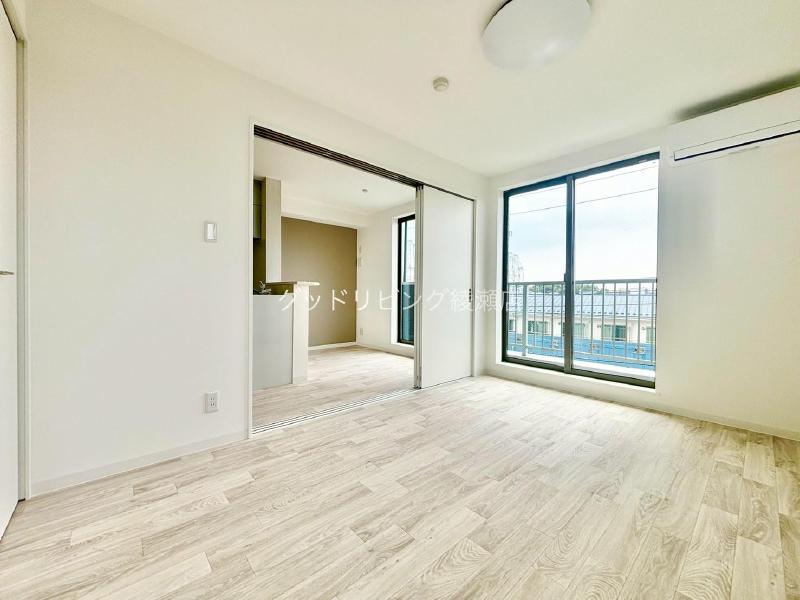 居室・リビング　2025/09.09/305号室/若松