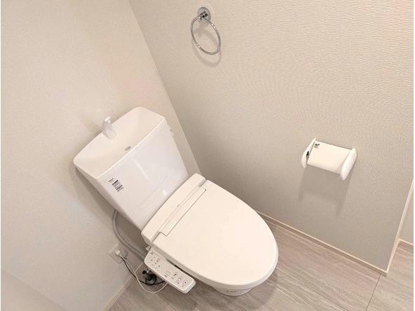 トイレ　※別部屋写真