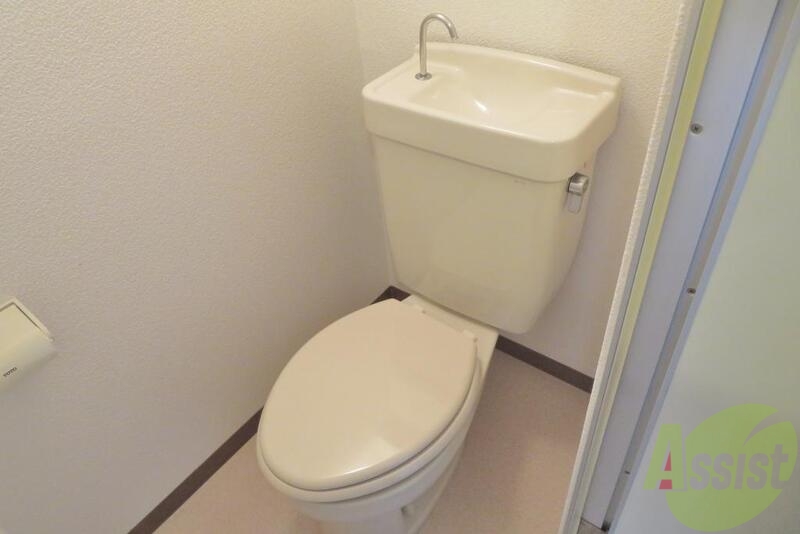 トイレ　トイレは毎日かならず使いますからね、清潔感は大事です