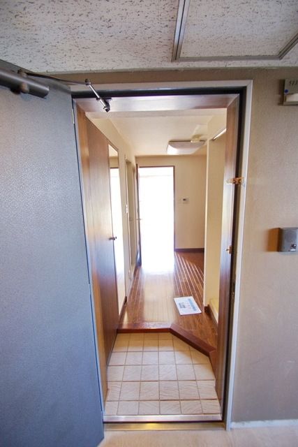 玄関　★お問い合わせはタウンハウジングまで★