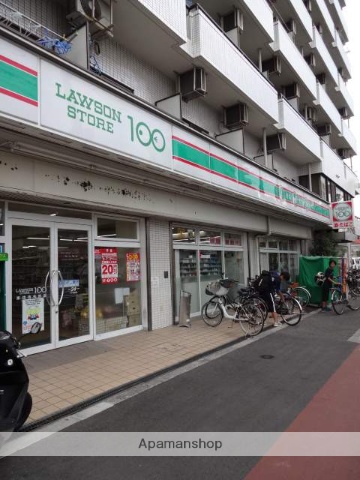 コンビニ　ローソン１００（コンビニ）まで127m