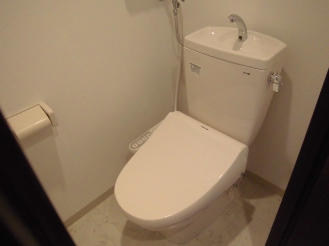 トイレ　ウォシュレット付きのトイレ♪