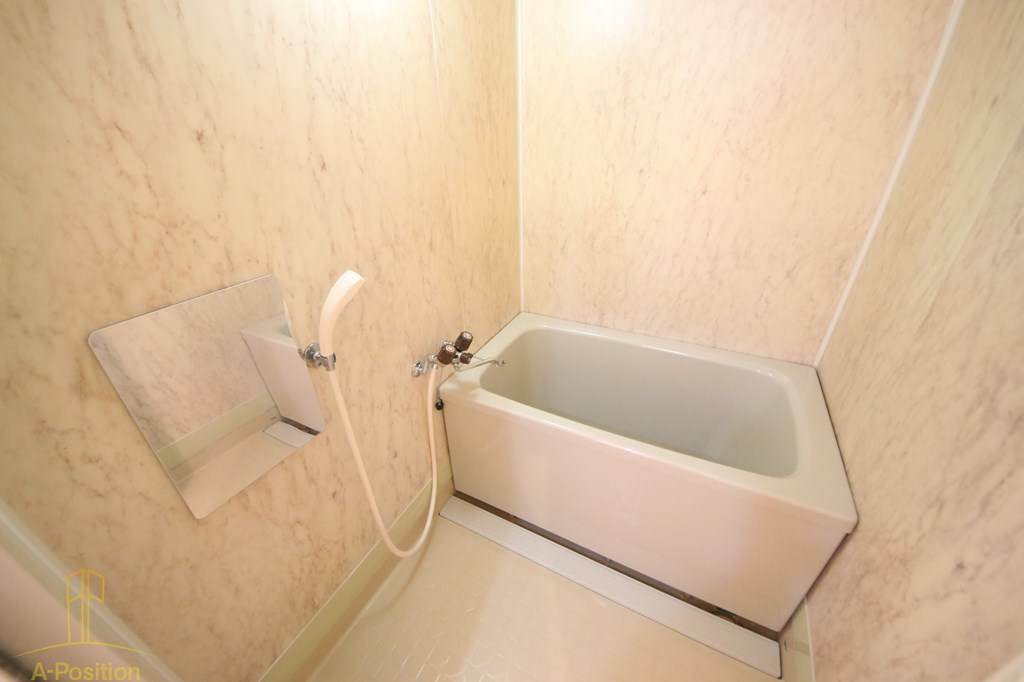 バス・シャワールーム　日生ロイヤル高津