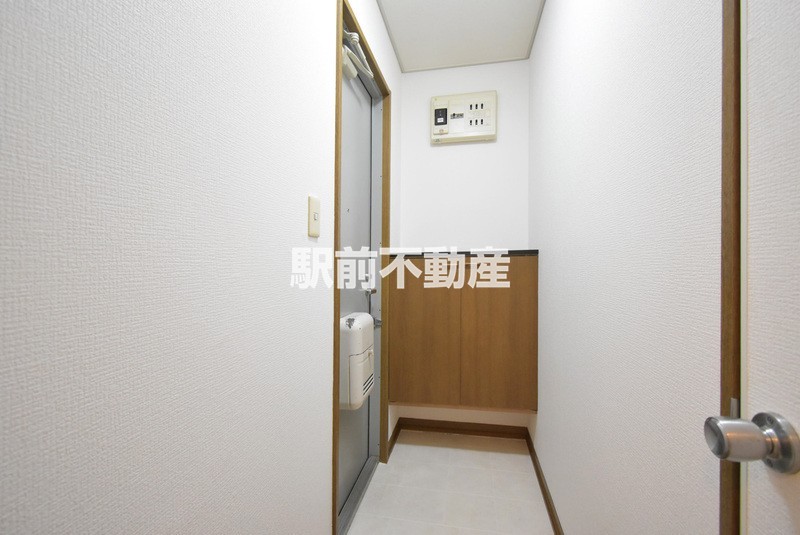 玄関　現況有姿