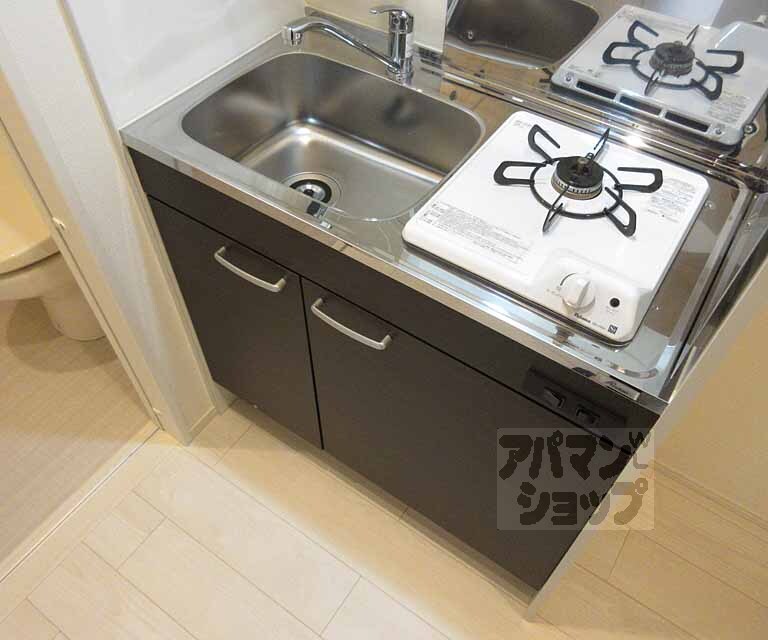 キッチン　スッキリとしたコンロです