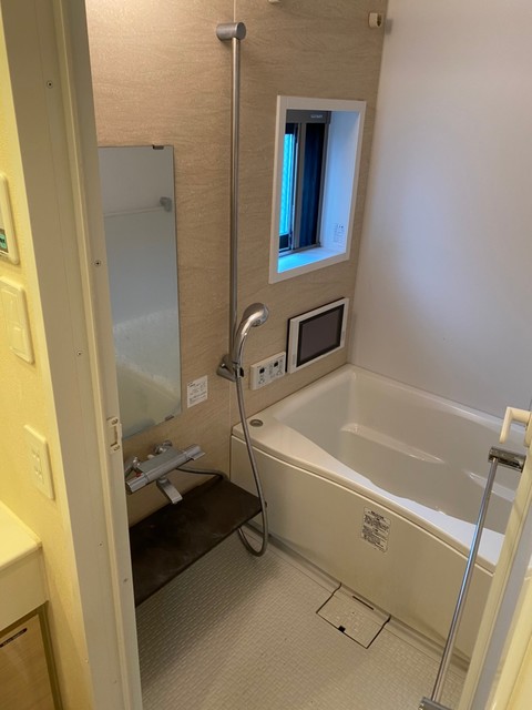 バス・シャワールーム