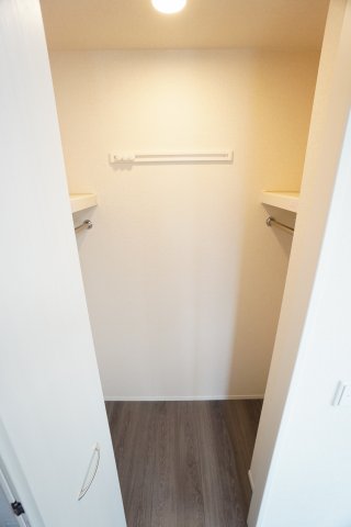収納　※同物件・反転タイプの写真です。