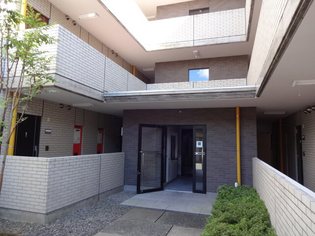 エントランス　エントランス部分