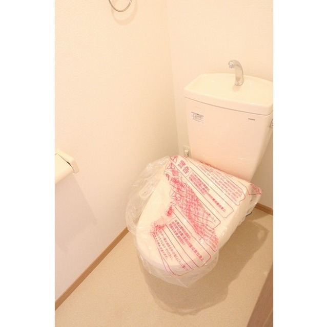 トイレ　★人気物件の為、045-900-3251：お電話でのお問い合