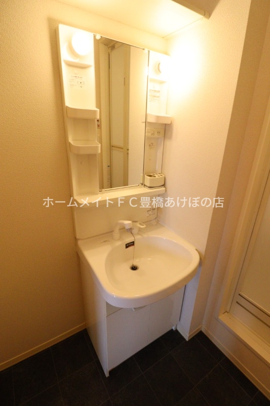 洗面設備　同型別部屋