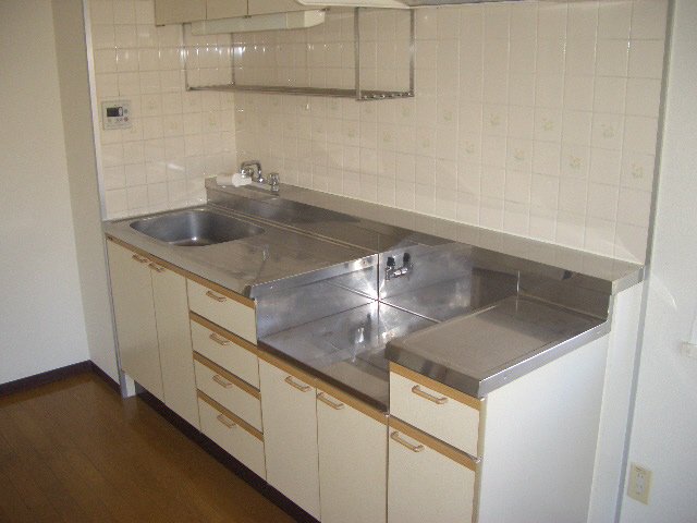 キッチン　ガスコンロ設置可のキッチンです