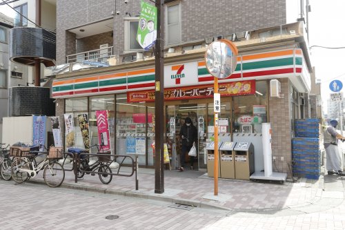 コンビニ　セブンイレブン南新小岩店（コンビニ）まで27m