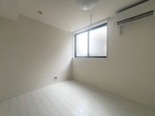 居室・リビング　居間です