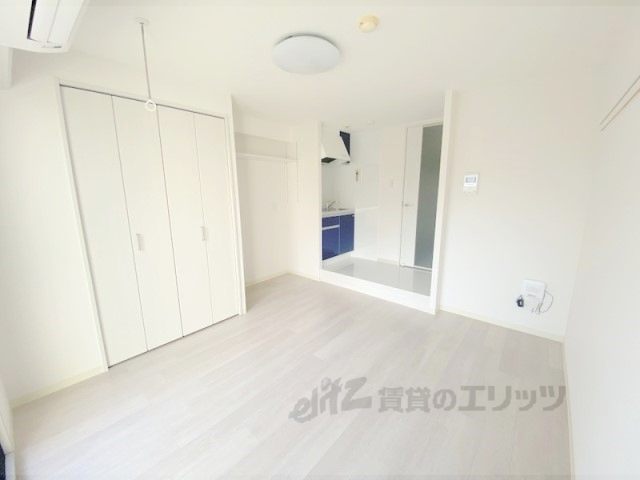 居室・リビング　洋室