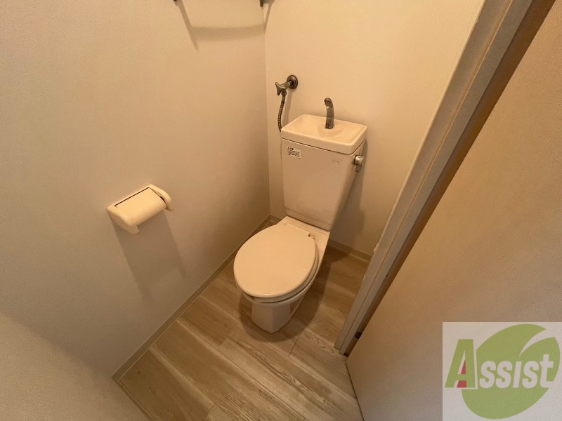 トイレ　嬉しいバストイレ別です！安心して使用できます。