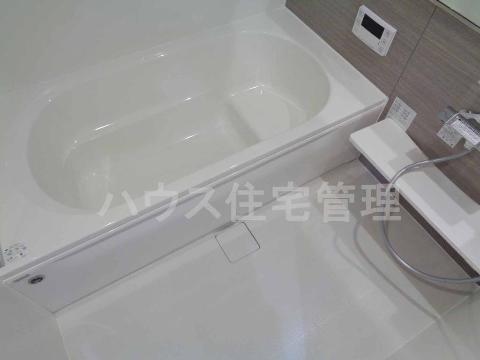 バス・シャワールーム　バス