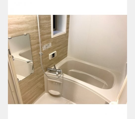 バス・シャワールーム　※別部屋参考写真