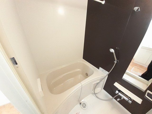 バス・シャワールーム　きれいなお風呂です