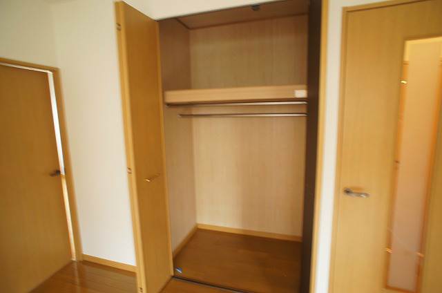 バルコニー　収納