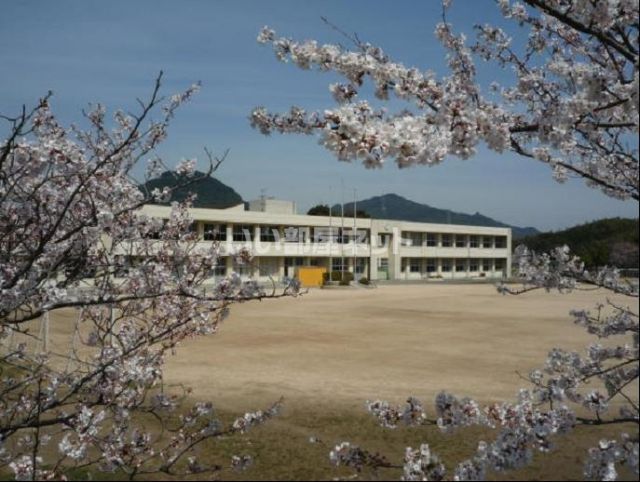 小学校　下関市立一の宮小学校（小学校）まで1285m