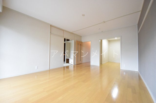 居室・リビング　ゆったりとしたリビング！