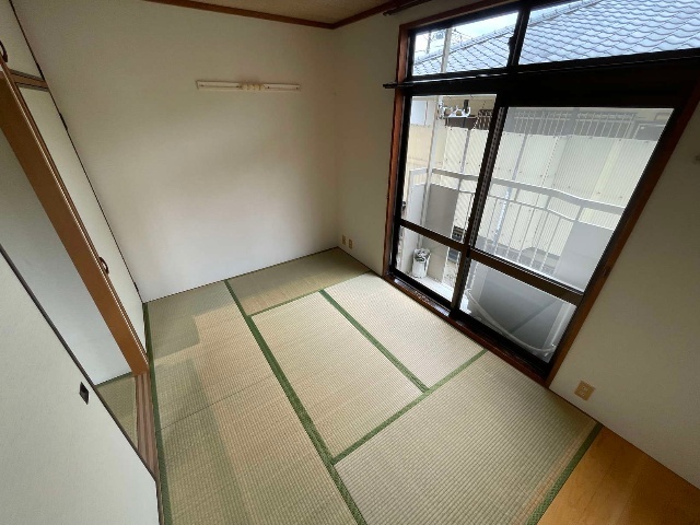 居室・リビング　※同物件別号室の参考写真です。