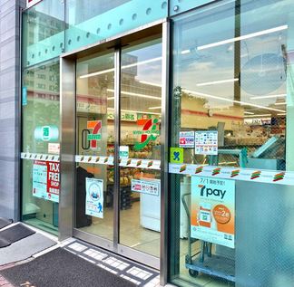 コンビニ　セブンイレブン亀戸駅東口店（コンビニ）まで382m
