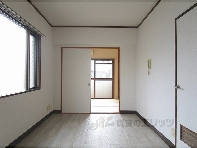 居室・リビング　洋室