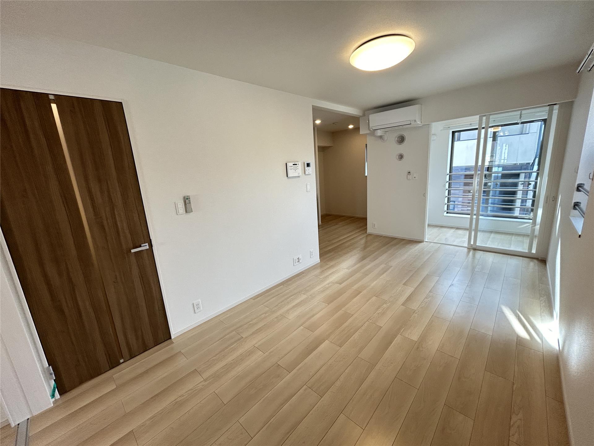 居室・リビング　リビング