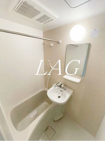 バス・シャワールーム　お風呂です。