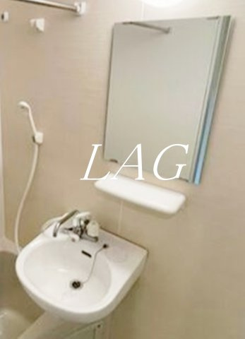 洗面設備　洗面台です。