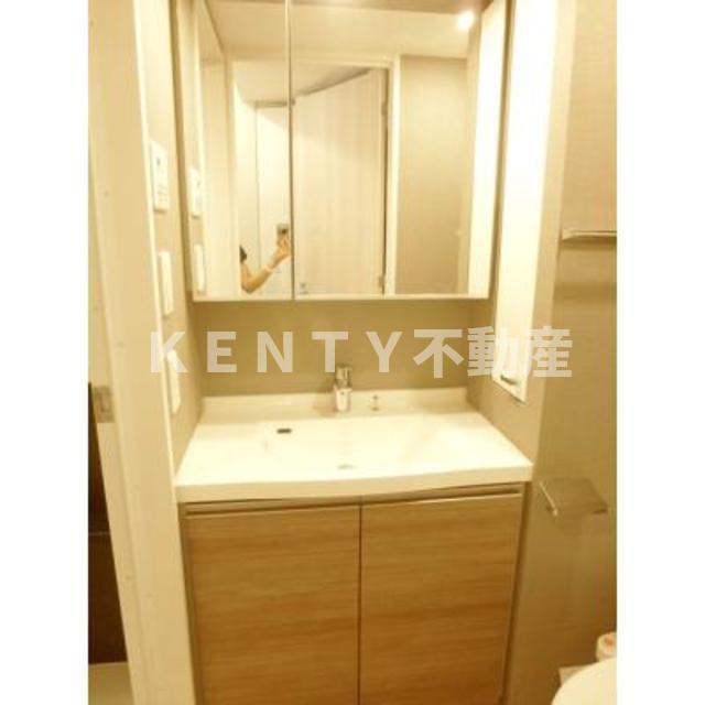 洗面設備　忙しい朝には欠かせない洗面所です