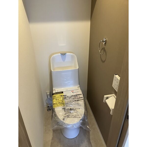 トイレ　同タイプ室内写真 2026.0403撮影時