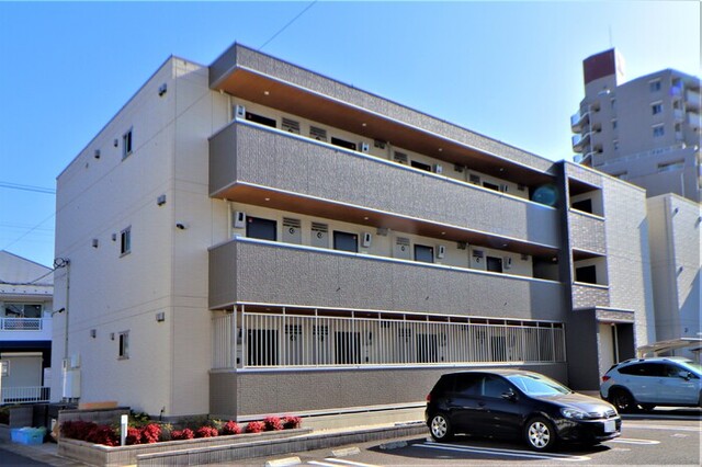 建物外観　Ｂ棟