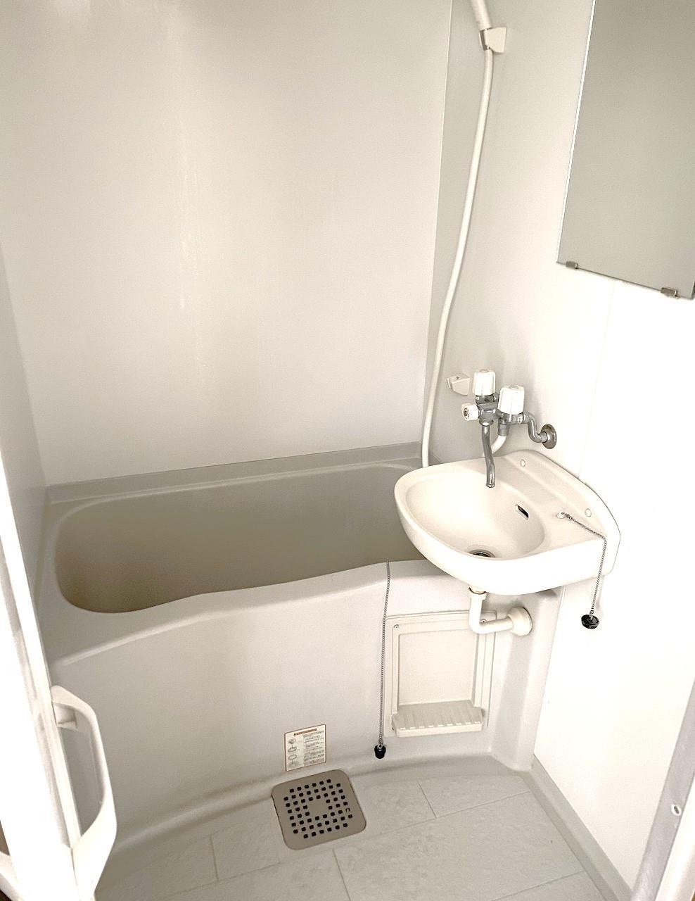 バス・シャワールーム　バス・トイレ別の間取りです