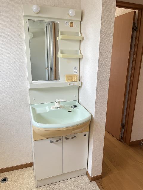 洗面設備　洗面化粧台（D202）