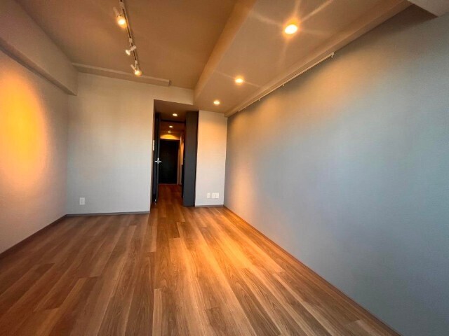 居室・リビング　※同タイプの別部屋の写真です