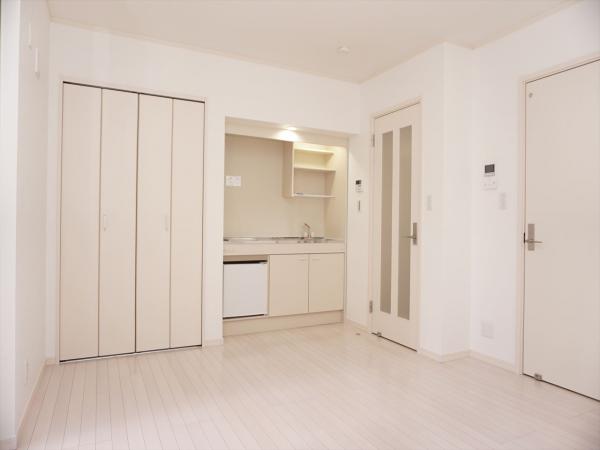 居室・リビング　内装