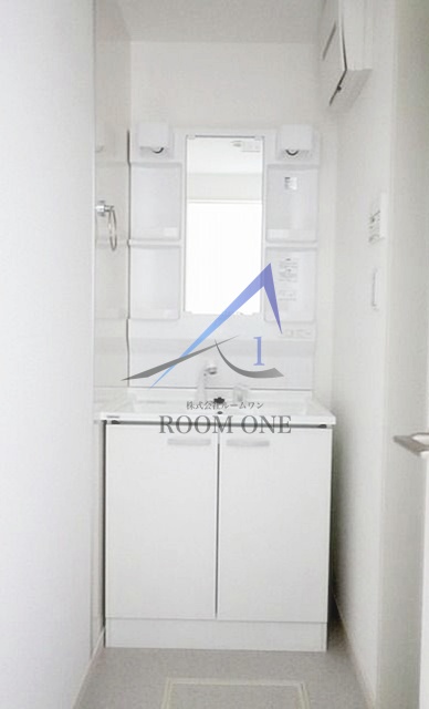 洗面設備　洗面台です。