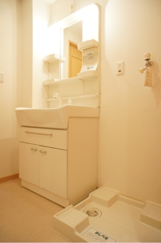 洗面設備　図面と現状に相違がある場合には現状を優先