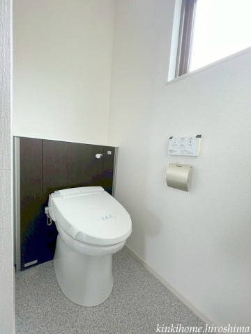 トイレ　写真は参考写真です。現況を優先してください。