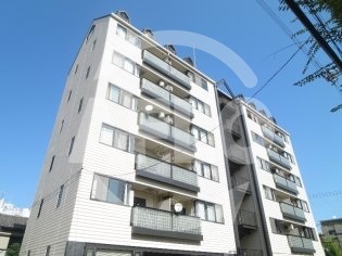 エントランス　ラ・パレス桜川　エントランス