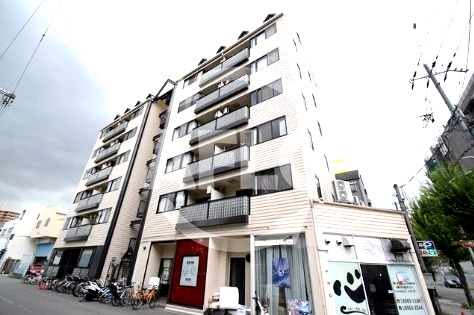 建物外観　ラ・パレス桜川　外観