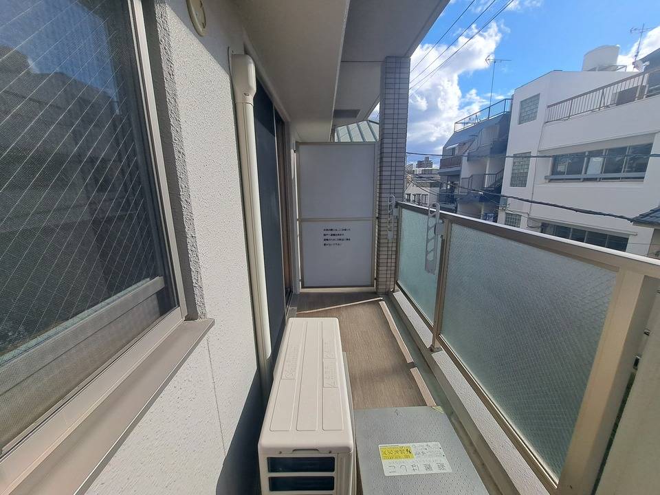 バルコニー　バルコニー