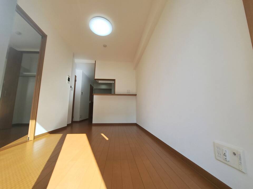 居室・リビング　リビング