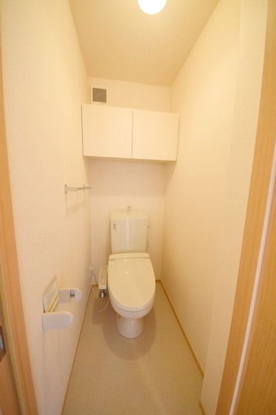 トイレ　★温水洗浄便座★